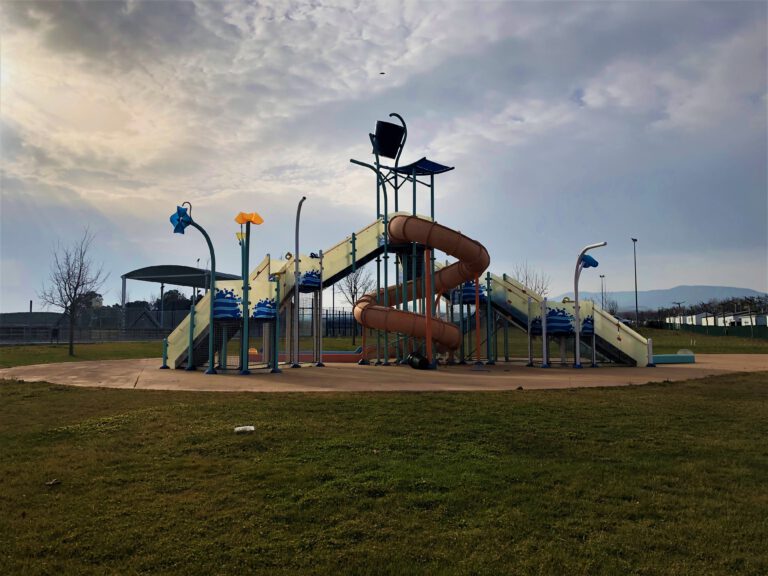 Camping Bañares : Opiniones, Toboganes y Planes en Ezcaray